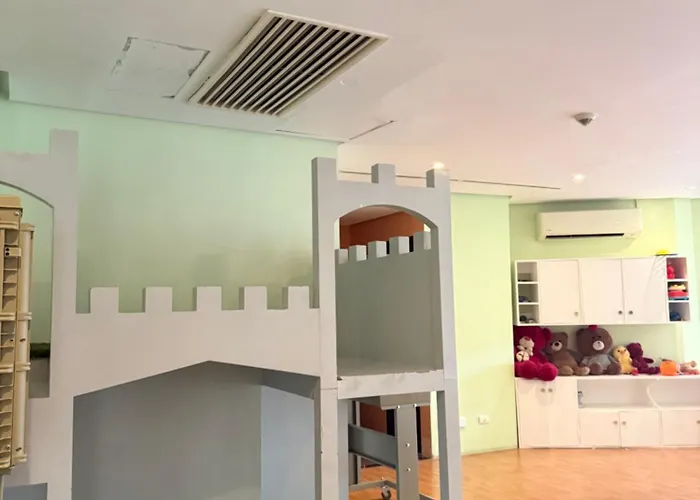 Minimalist And Cozy Place With Balcony * Manila